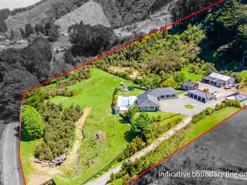 718 Moonshine Hill Road, Moonshine Valley
