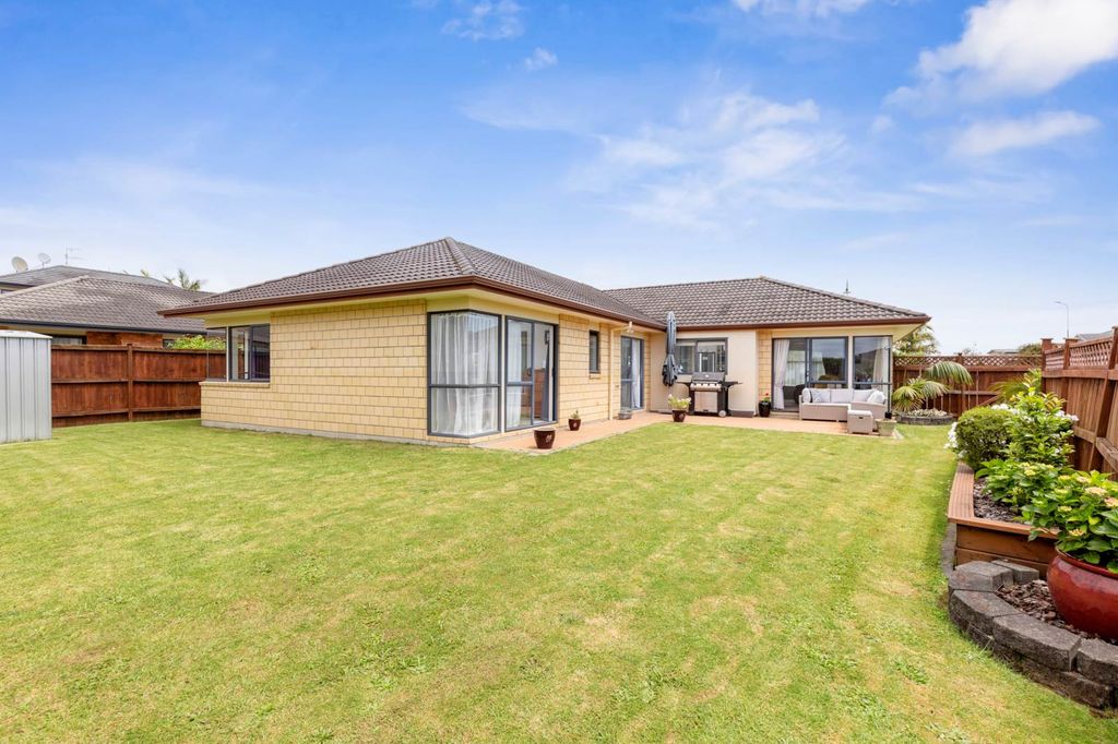 Property value - 2 Bellshill Close, Wattle Downs - realestate.co.nz