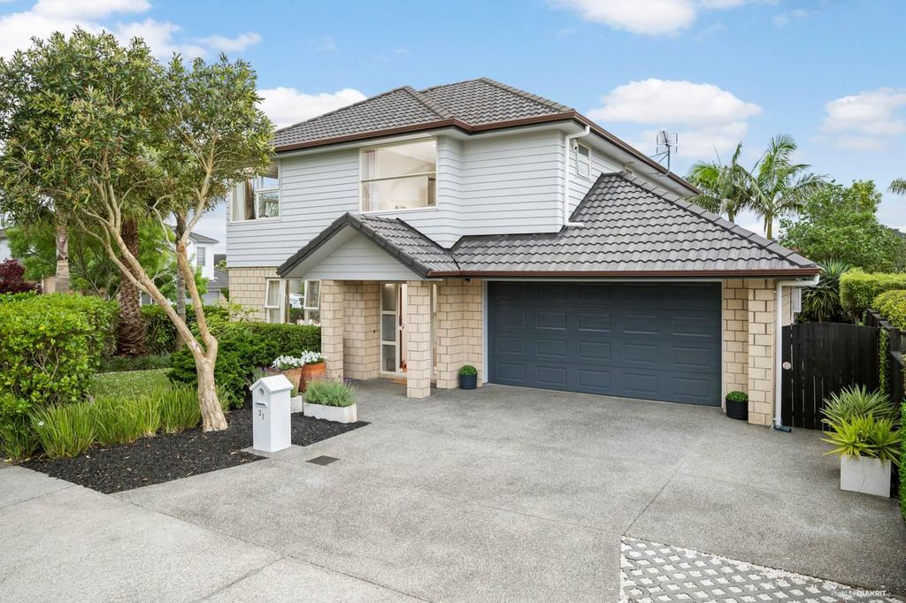 Property value 31 Gibbston Crescent, Flat Bush realestate.co.nz
