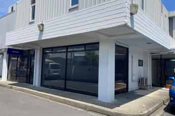 Small Affordable Office Space or Retail