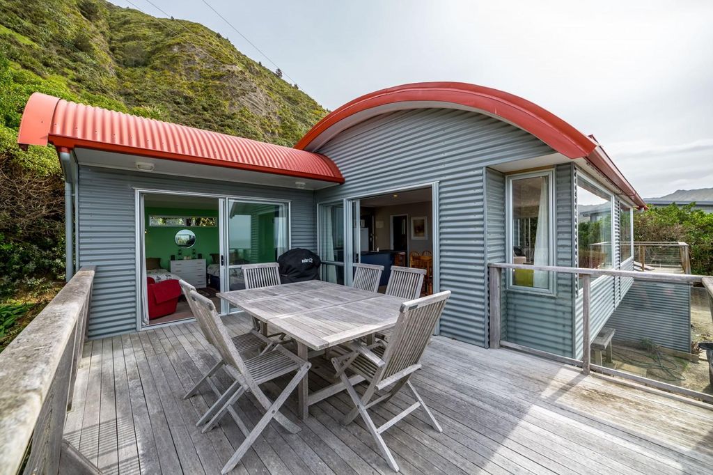 Property value 159 Te Awaiti Road, Tora realestate.co.nz