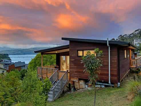 17 Mariners Cove, Cass Bay