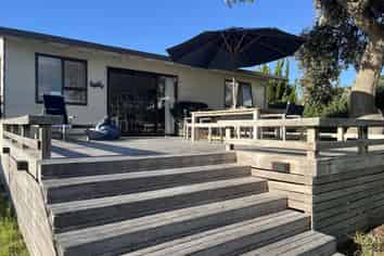 338 Kenwood Drive, Matarangi