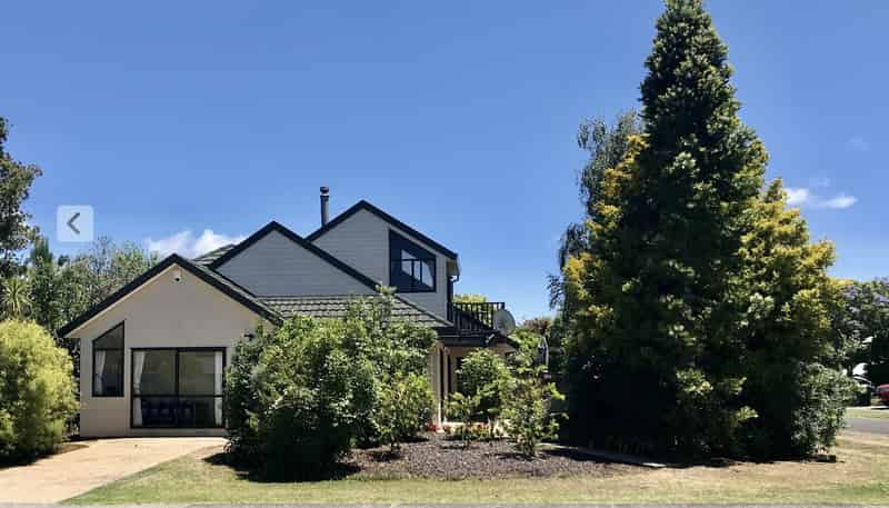 101 Karaka Place, Matarangi