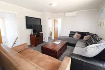 254 Kenwood Drive, Matarangi