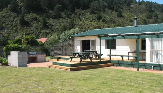 101 Pacific Parade, Matarangi