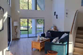 105 Pacific Parade, Matarangi