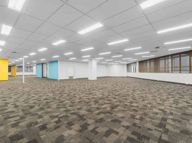 Well presented CBD office with a view