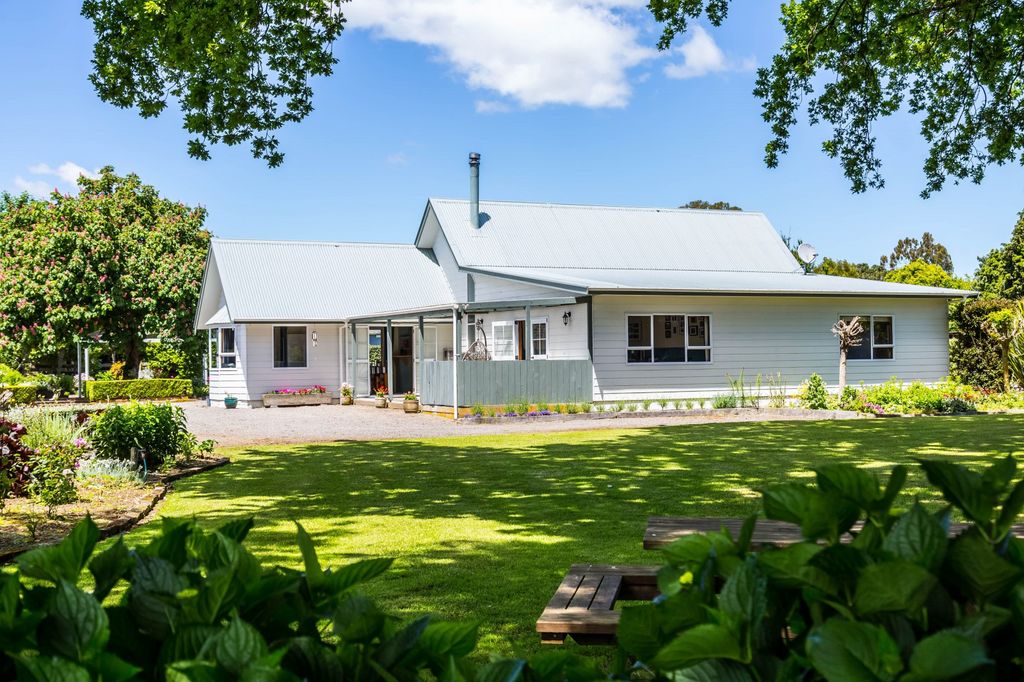 Property value 20 Haswell Street, Eketahuna realestate.co.nz