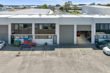 Entry level Industrial investment - new lease