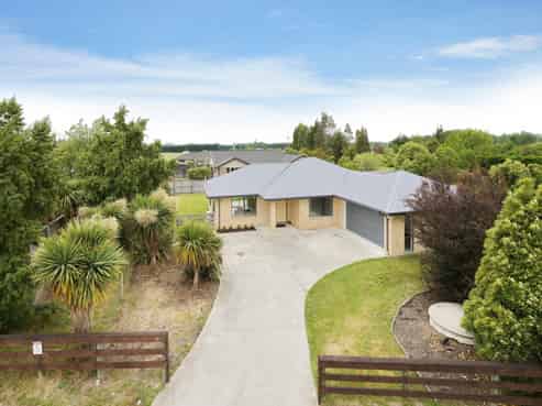 32 Wellington Street, Ashley