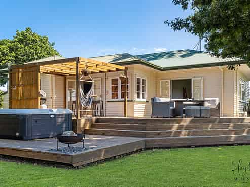 39 Village Way, Ardmore