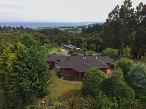 405 Saddle Hill Road, Scroggs Hill