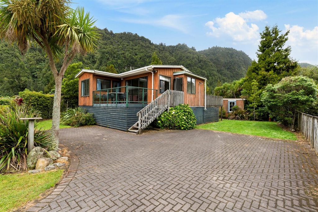 Property value 62 Tamatea Street, Rotoiti Forest realestate.co.nz
