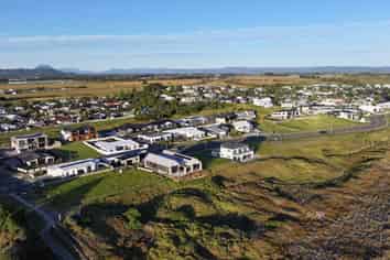 47 Pacific Parade, Coastlands