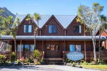 Fox Glacier Lodge And Campervan Park For Sale