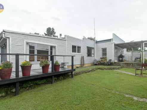 2976 State Highway 5, Hastings Country