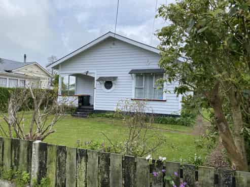 16 Lorne Street, Kaponga