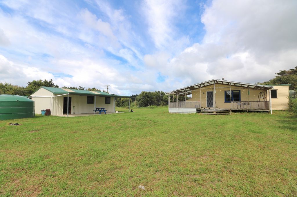 Property value 61 Puhata Road, Herekino realestate.co.nz
