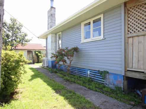 11 Beaconsfield Road, Midhirst