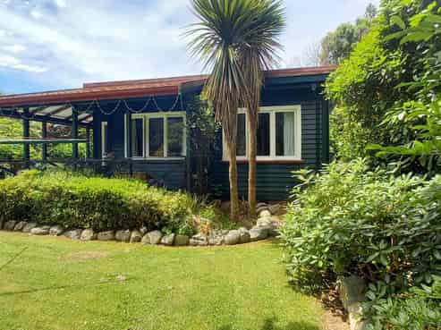 1216 Peel Forest Road, Mesopotamia