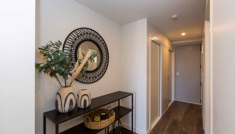 78 4th Avenue, Avenues