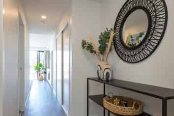 78 4th Avenue, Avenues