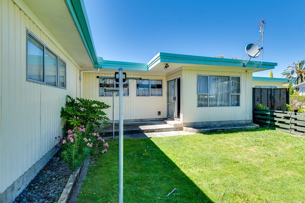 Property value 9 Ripon Place, Tamatea realestate.co.nz
