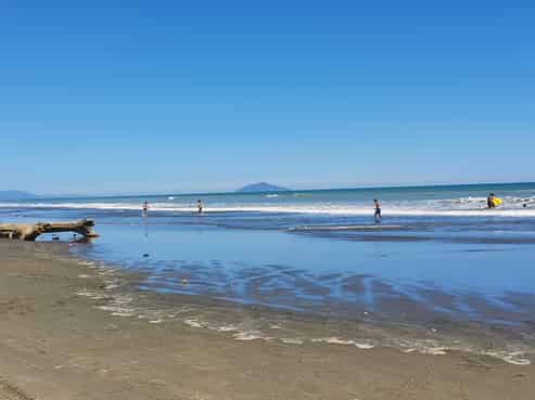 3 Pioneer Road, Waitarere Beach