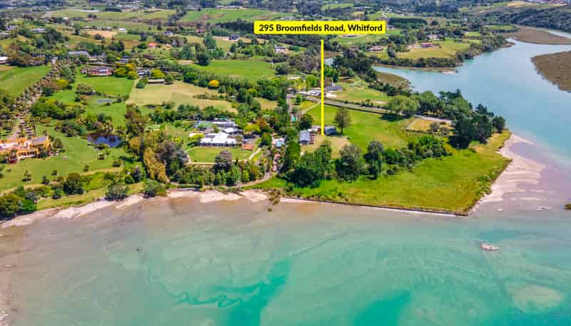295 Broomfields Road, Whitford