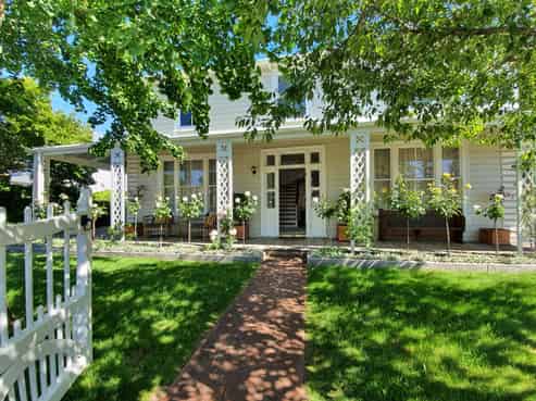 94 Nile Street, Nelson City