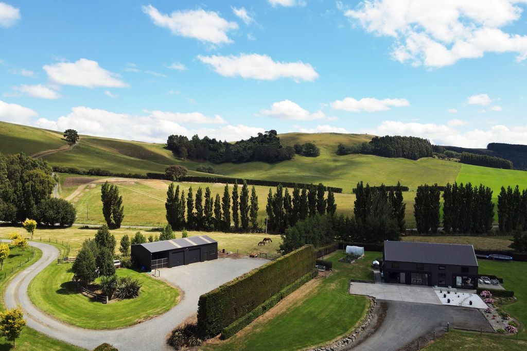 Property value 92 Sinclair Road, Winton Surrounds realestate.co.nz