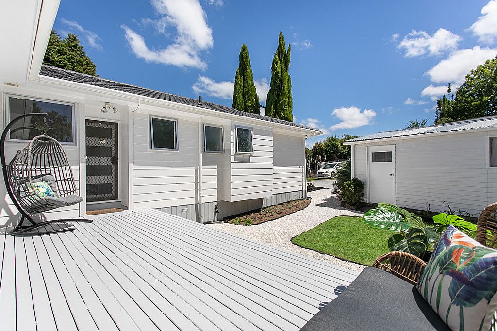 Property value 44 Japonica Drive, Beach Haven realestate.co.nz