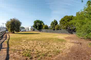 50 Jellicoe Street, Martinborough