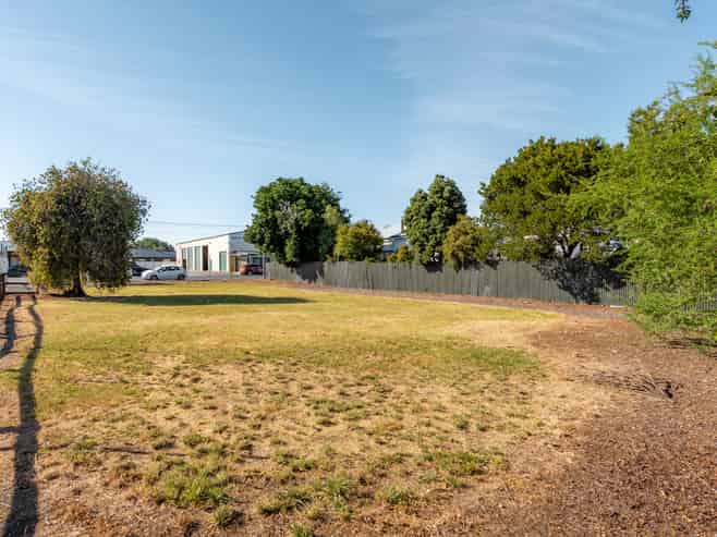 50 Jellicoe Street, Martinborough
