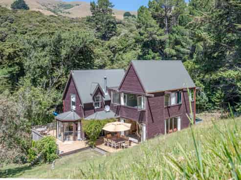 242 Little Akaloa Road, Little Akaloa