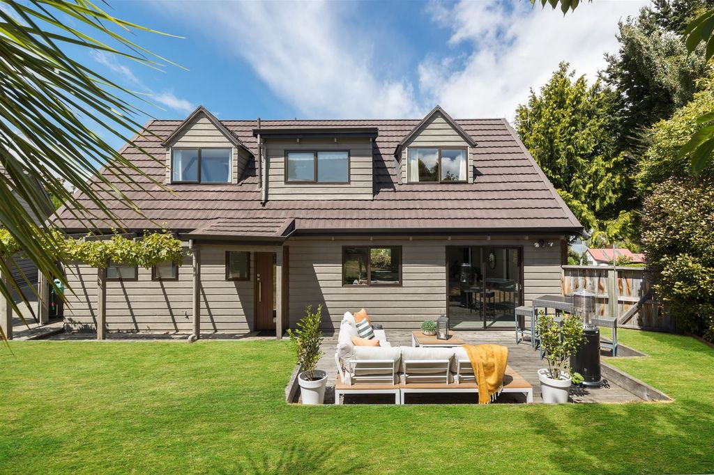 Property value 9 Larch Court, Kelvin Heights realestate.co.nz