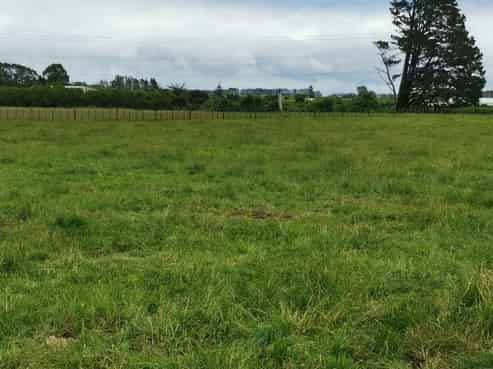 14 Kahouri Road, Midhirst