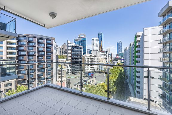 Sold - 1213/30 Beach Road, Auckland Central - realestate.co.nz