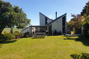 72 Mountain Road, Rotorua