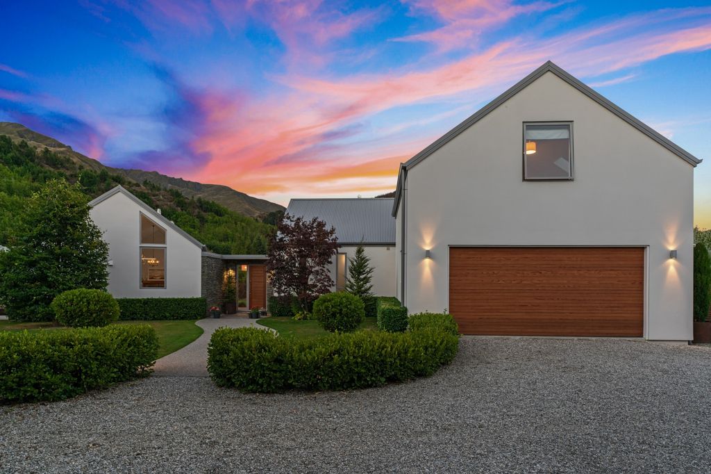 Property value 22 Essex Avenue, Arrowtown realestate.co.nz