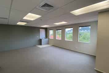 Open Plan Office Space for Lease Now!