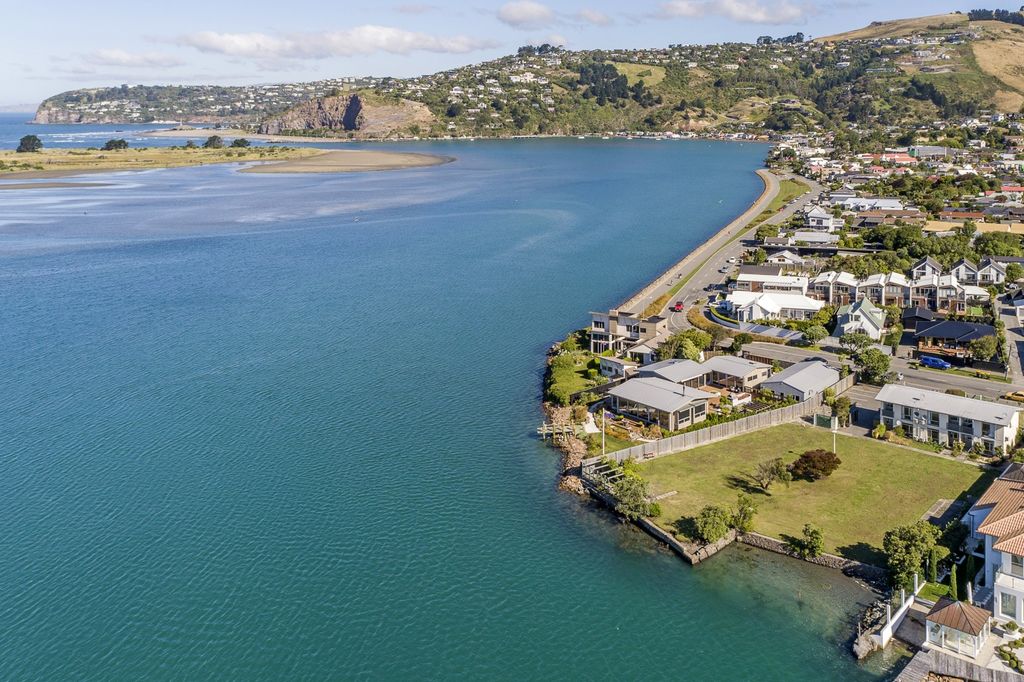Property value 86A Beachville Road, Redcliffs realestate.co.nz