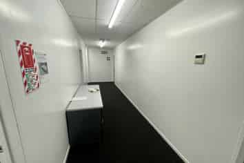 OFFICE SPACE - Silverdale