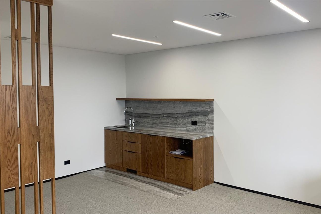 CBRE – Premium Boutique Office | Exclusive Deck - Altro