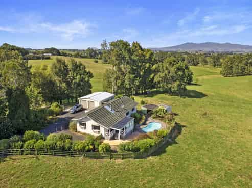 41 Jury Road, Ngahinapouri