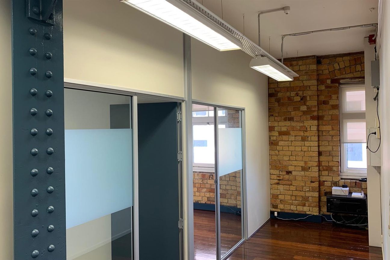 CBRE - Attractive & Cost-Effective - Vista 4