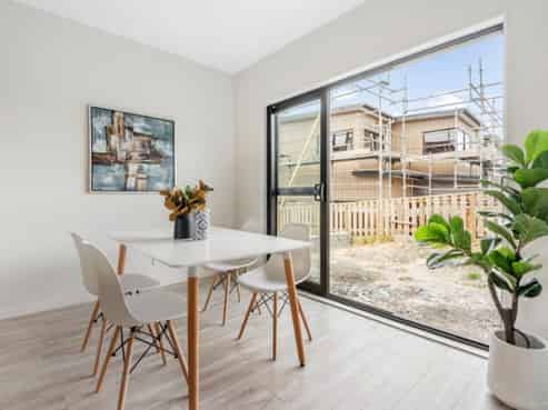 339-342/2 Lawson Creek Street, Massey