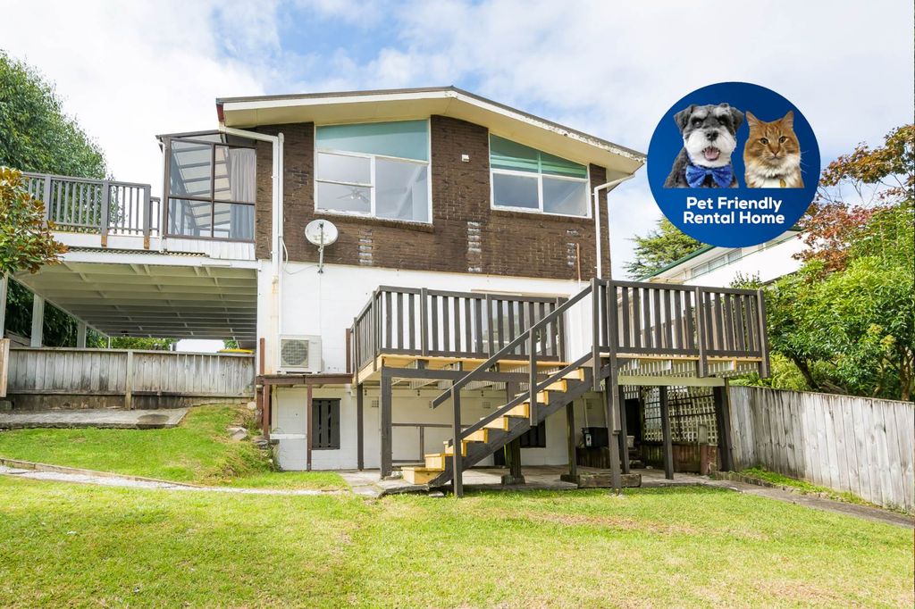 Property value 2/43 Arran Road, Browns Bay realestate.co.nz