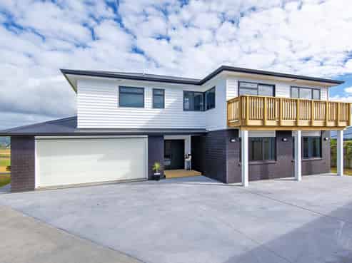 15 Panorama Place, Coastlands